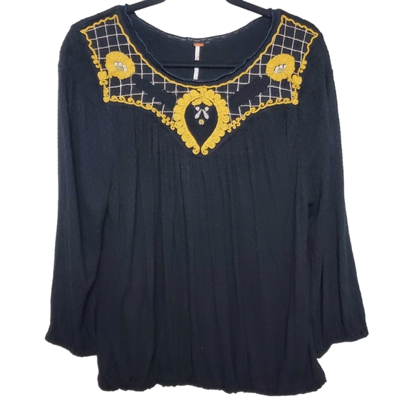 Free People Tops - Free People Size M Embroidered Quarter Sleeve Top Loose Fit Yellow Black White